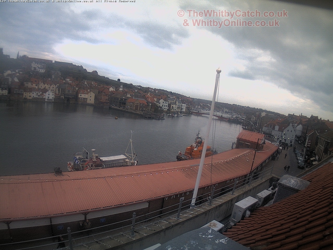 Whitby Sat 29th April 2017 18:57.