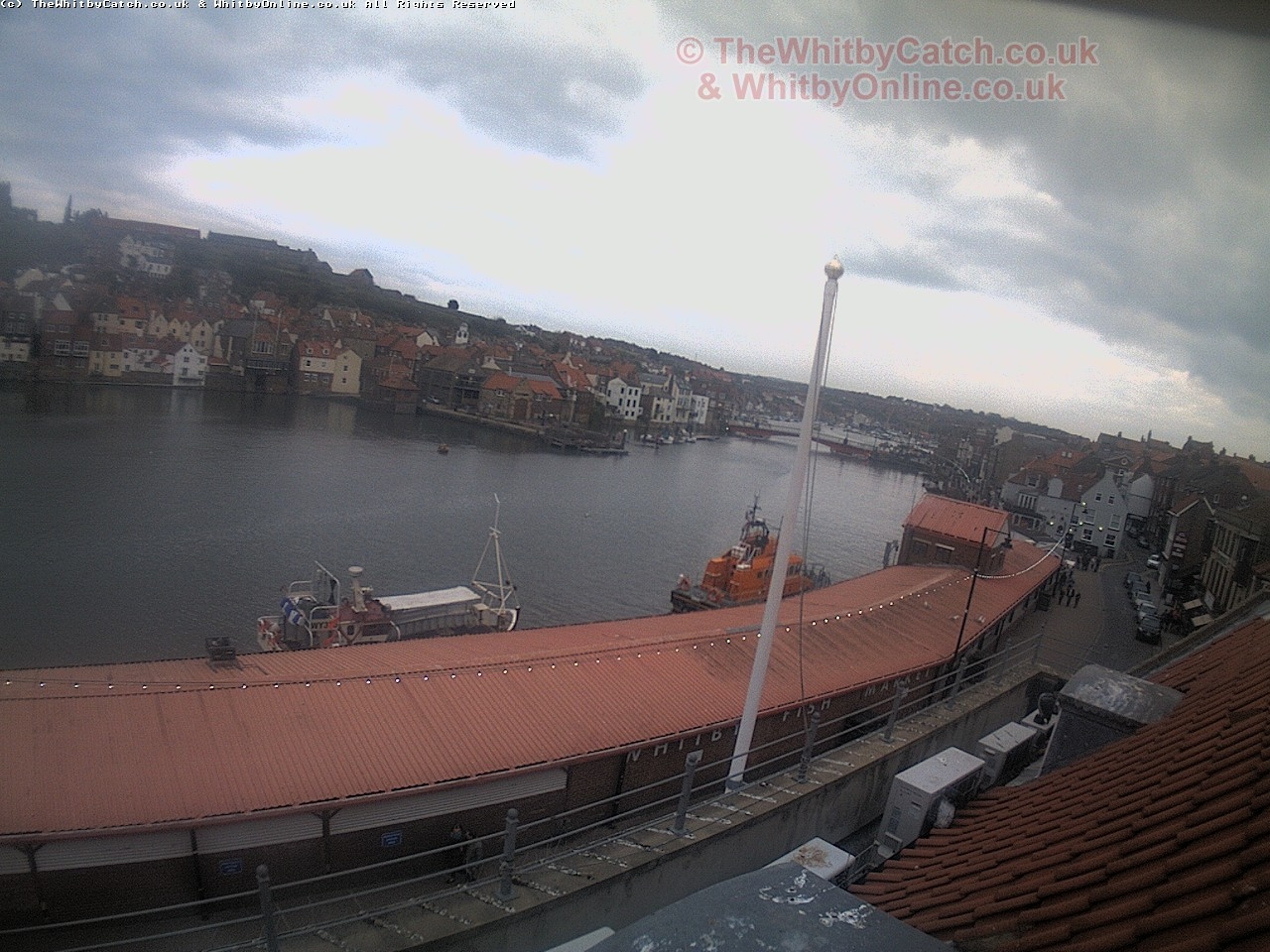 Whitby Sat 29th April 2017 18:58.