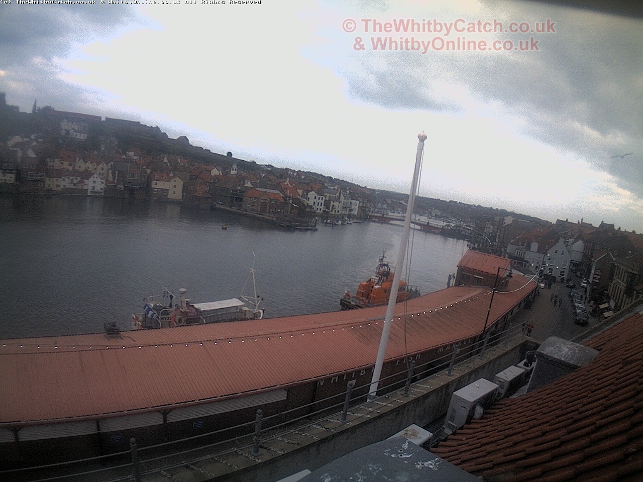 Whitby Sat 29th April 2017 19:01.