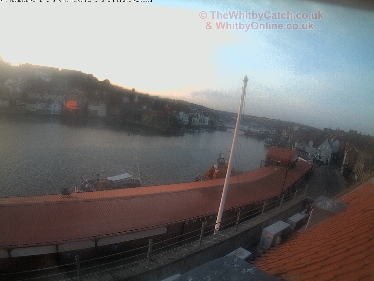 Whitby Sun 30th April 2017 06:00.