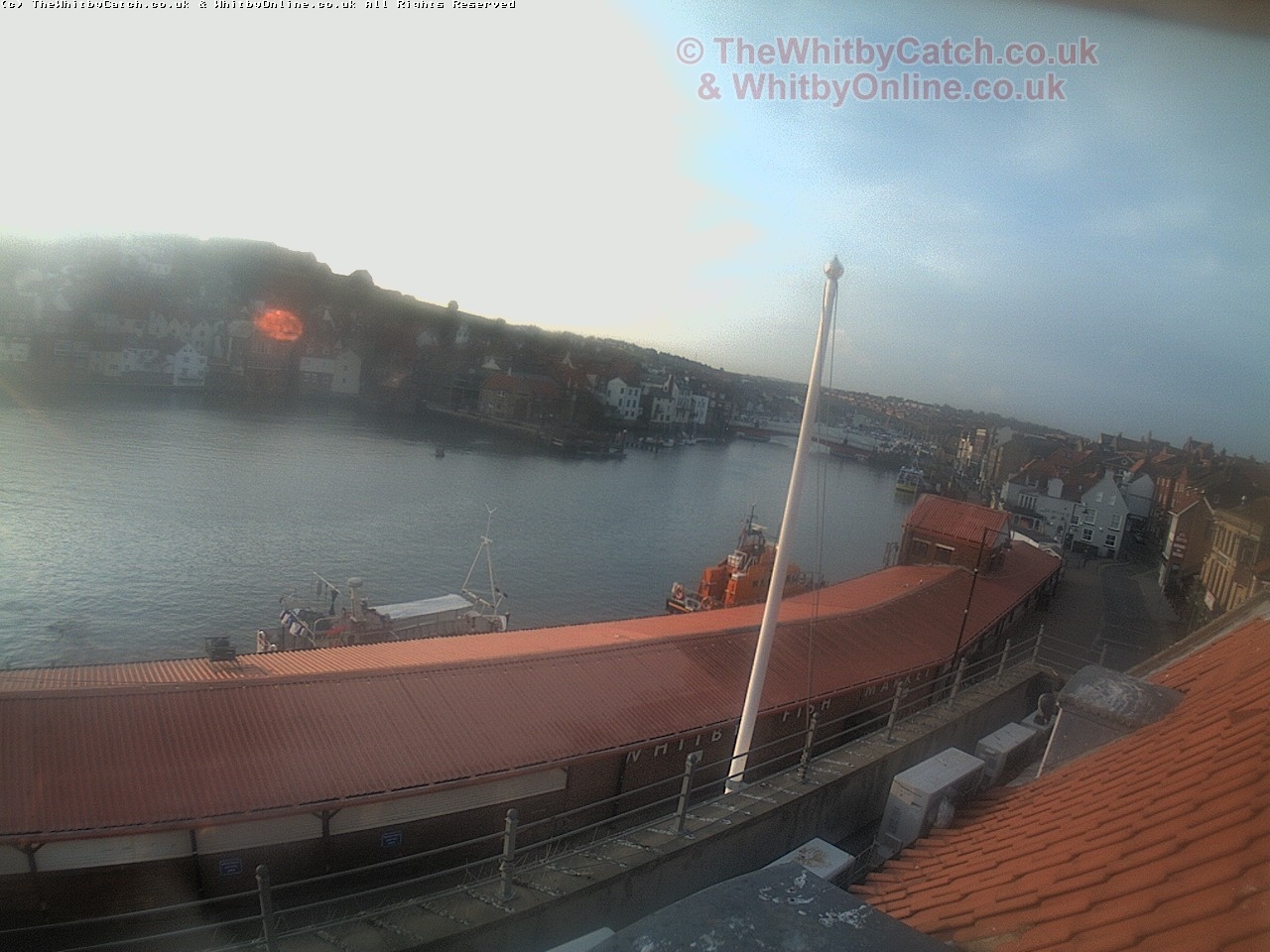 Whitby Sun 30th April 2017 06:28.