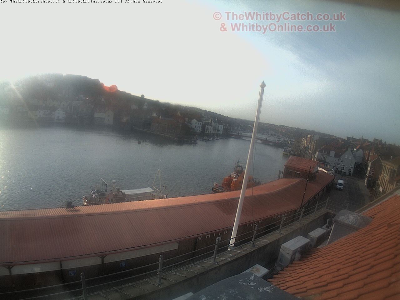 Whitby Sun 30th April 2017 07:16.