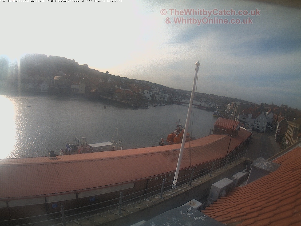 Whitby Sun 30th April 2017 08:00.