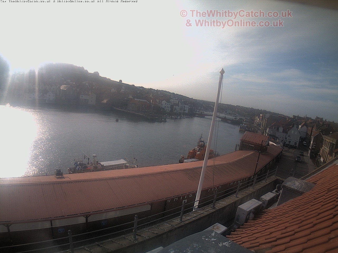 Whitby Sun 30th April 2017 08:17.