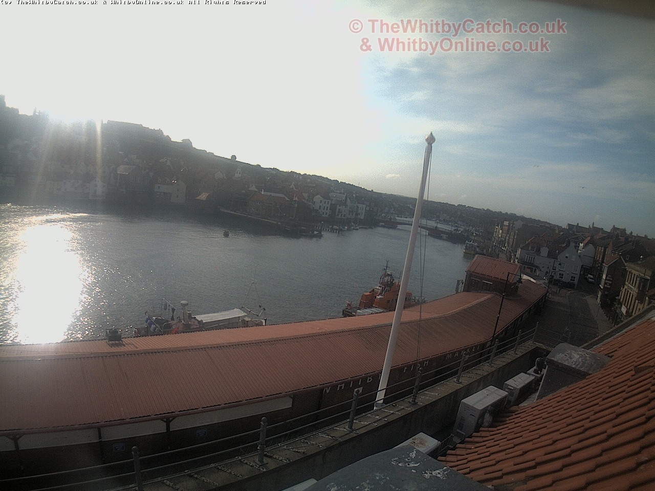 Whitby Sun 30th April 2017 08:33.