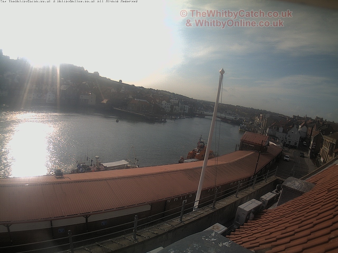 Whitby Sun 30th April 2017 08:41.