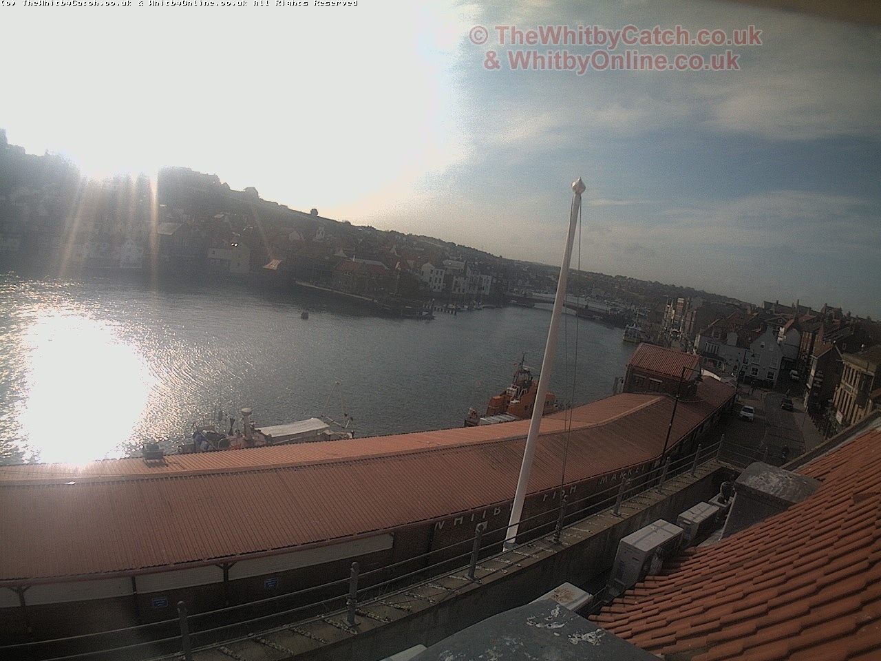 Whitby Sun 30th April 2017 08:42.