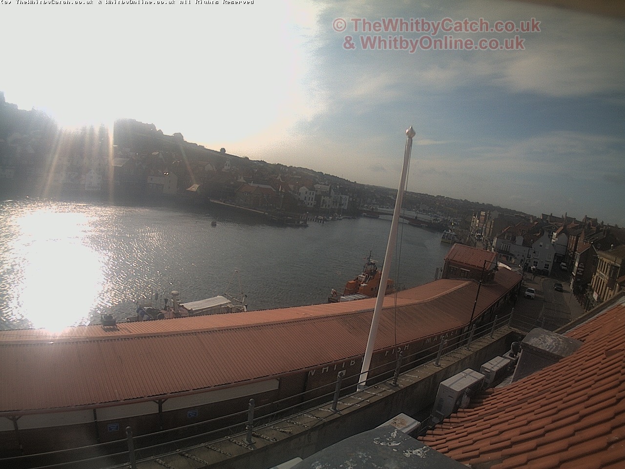 Whitby Sun 30th April 2017 08:43.