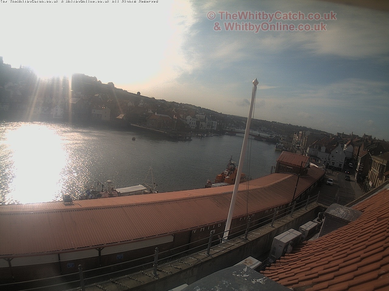 Whitby Sun 30th April 2017 08:44.