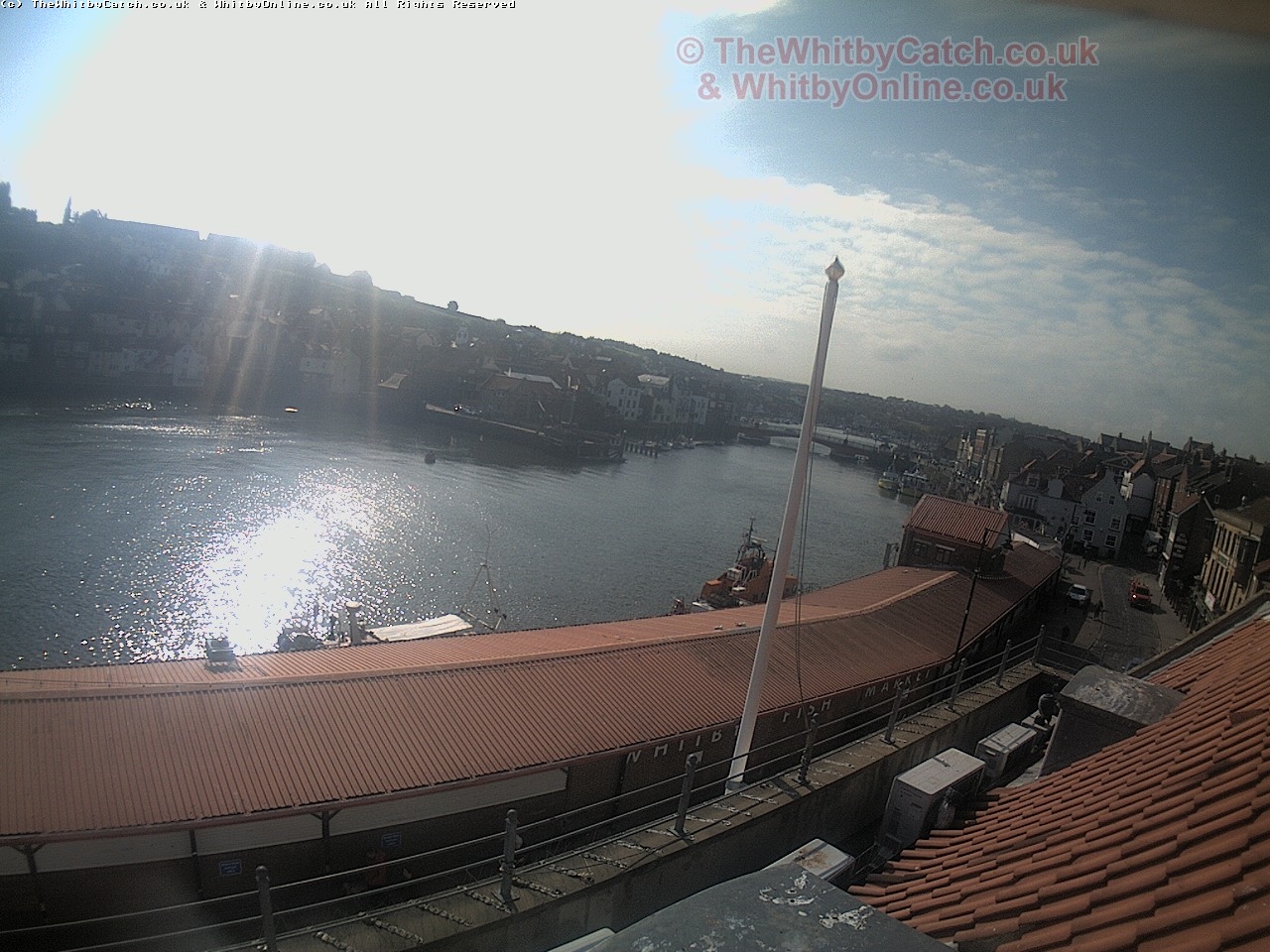 Whitby Sun 30th April 2017 09:27.