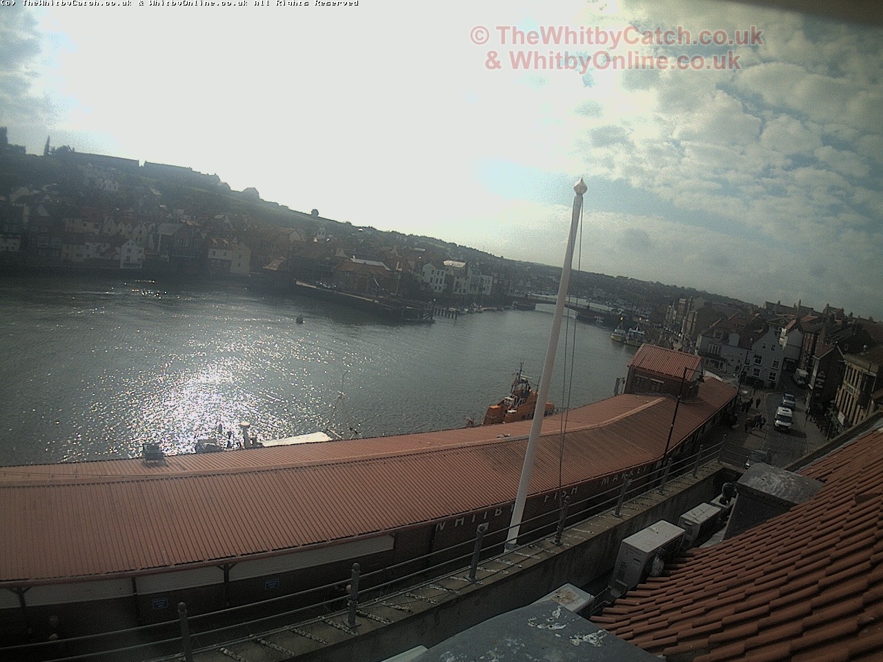 Whitby Sun 30th April 2017 09:43.