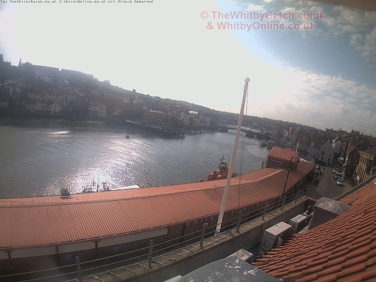 Whitby Sun 30th April 2017 09:49.