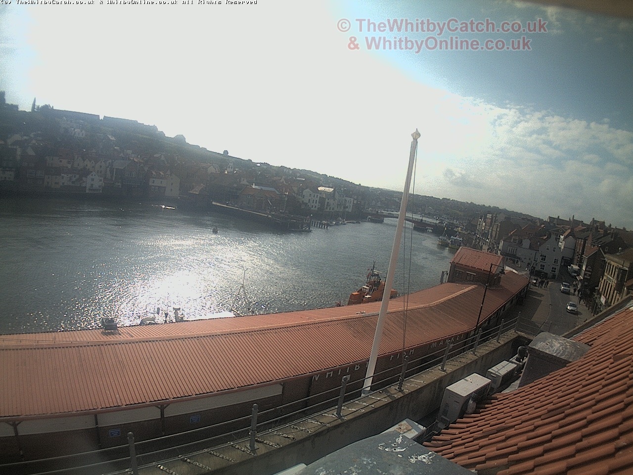 Whitby Sun 30th April 2017 09:50.