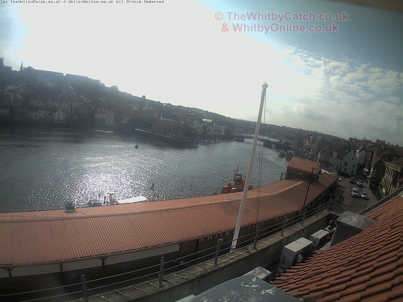 Whitby Sun 30th April 2017 09:51.