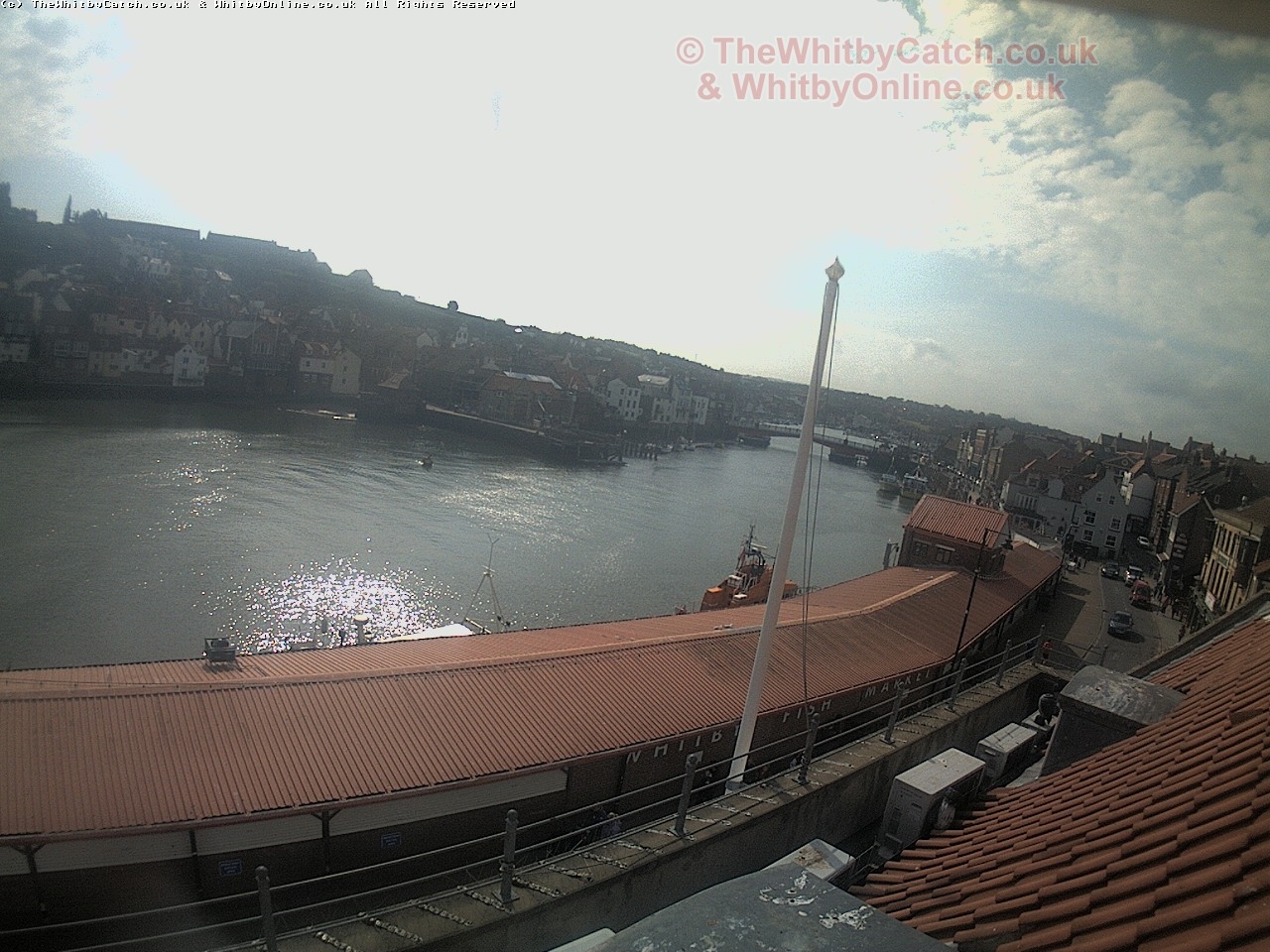 Whitby Sun 30th April 2017 09:57.