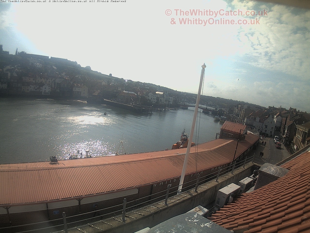 Whitby Sun 30th April 2017 09:59.