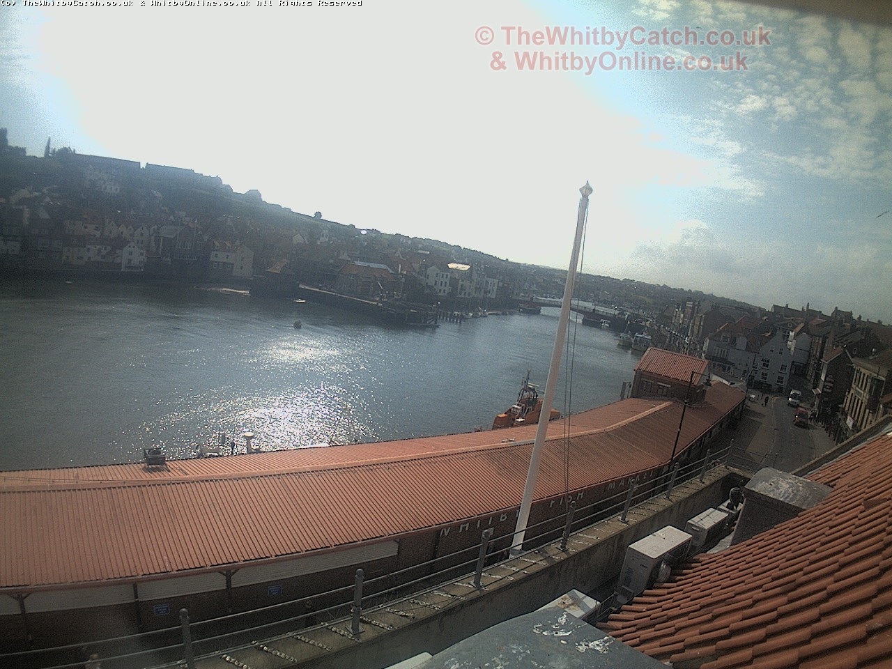 Whitby Sun 30th April 2017 10:01.