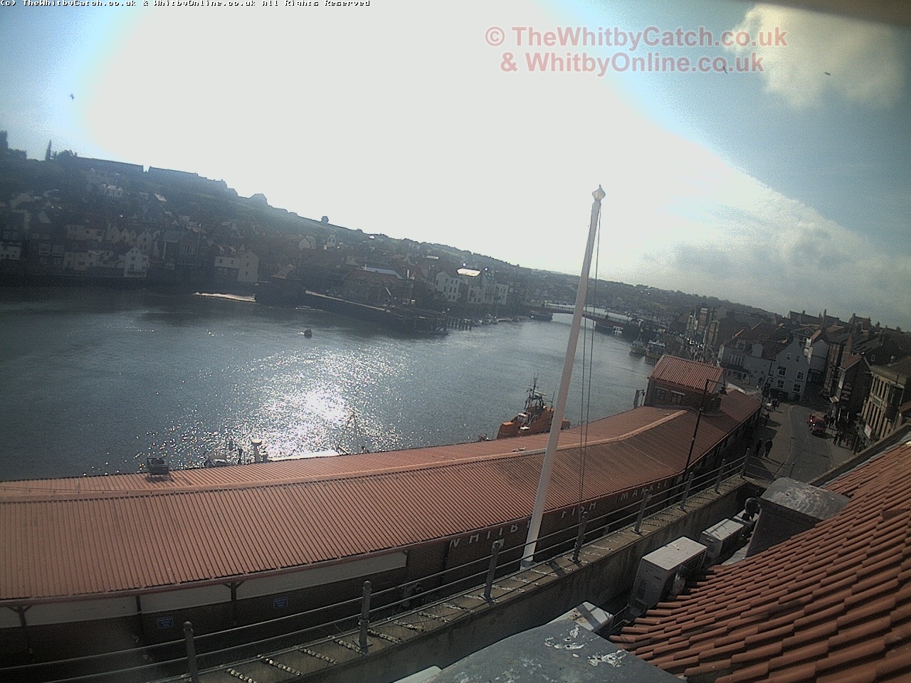 Whitby Sun 30th April 2017 10:08.