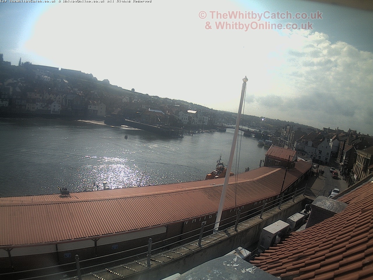 Whitby Sun 30th April 2017 10:16.