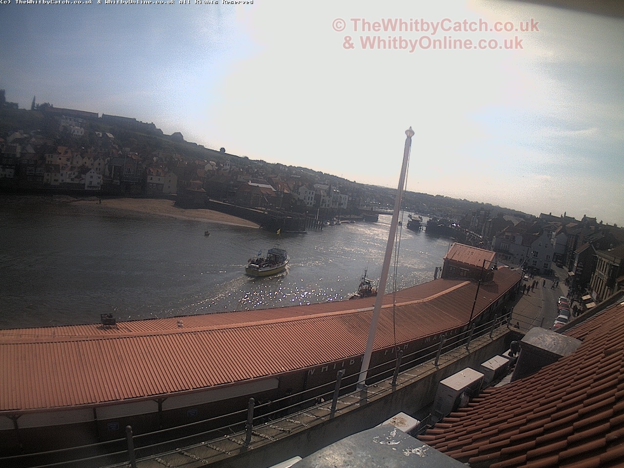 Whitby Sun 30th April 2017 11:32.