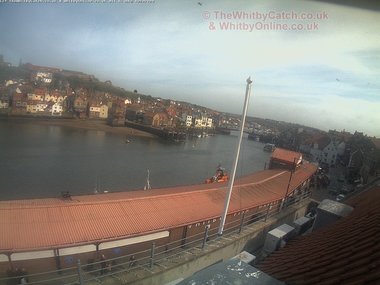 Whitby Sun 30th April 2017 16:09.