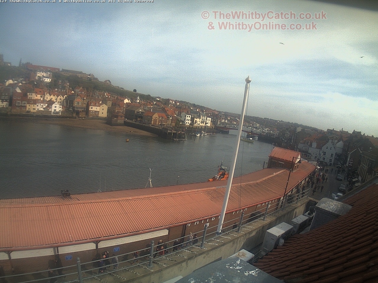 Whitby Sun 30th April 2017 16:11.