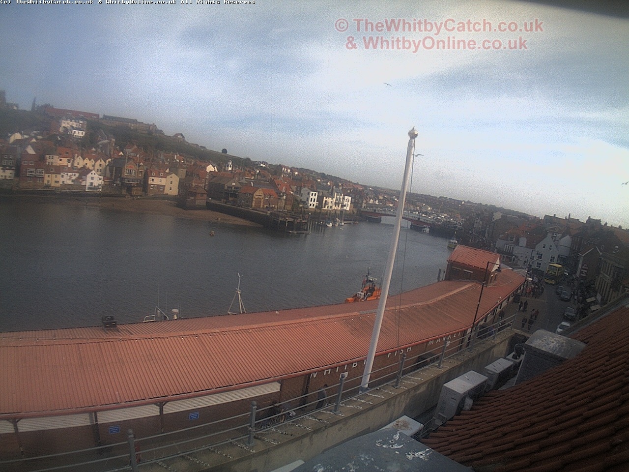 Whitby Sun 30th April 2017 16:19.