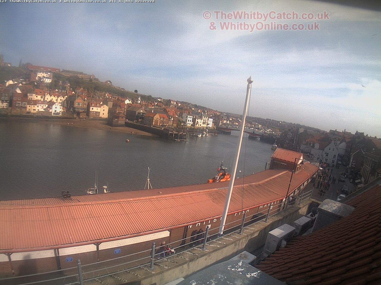 Whitby Sun 30th April 2017 16:22.