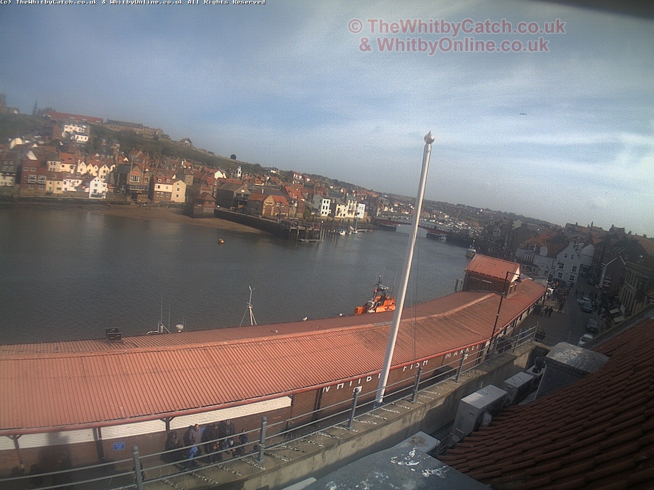 Whitby Sun 30th April 2017 16:26.