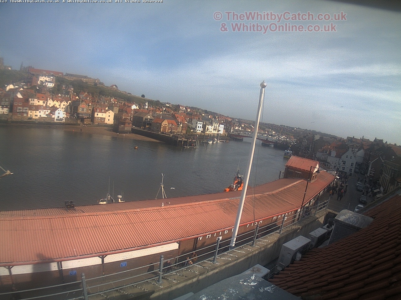 Whitby Sun 30th April 2017 16:34.