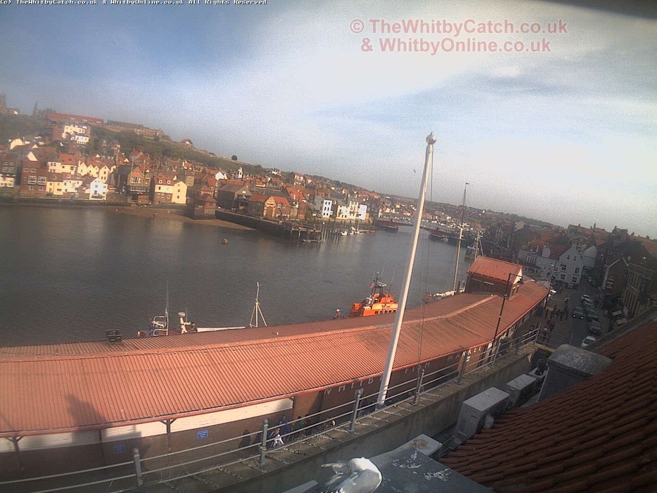 Whitby Sun 30th April 2017 16:47.