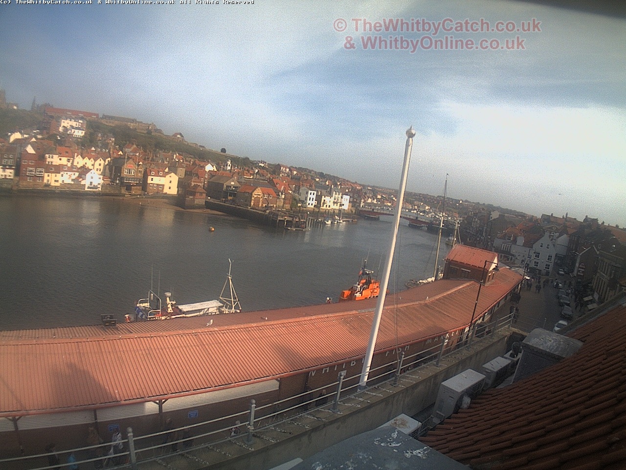 Whitby Sun 30th April 2017 16:56.