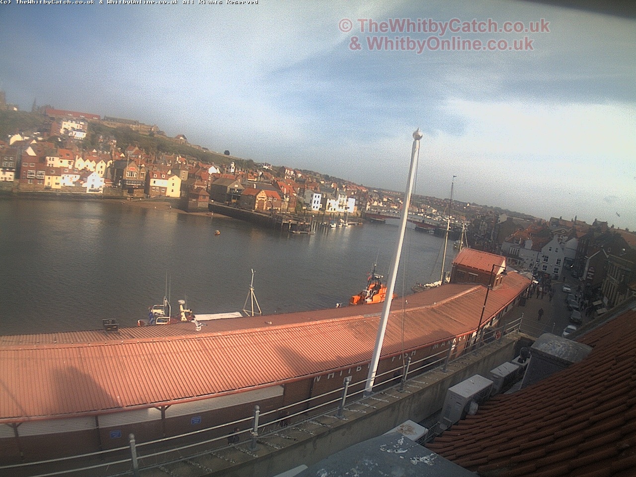 Whitby Sun 30th April 2017 16:57.