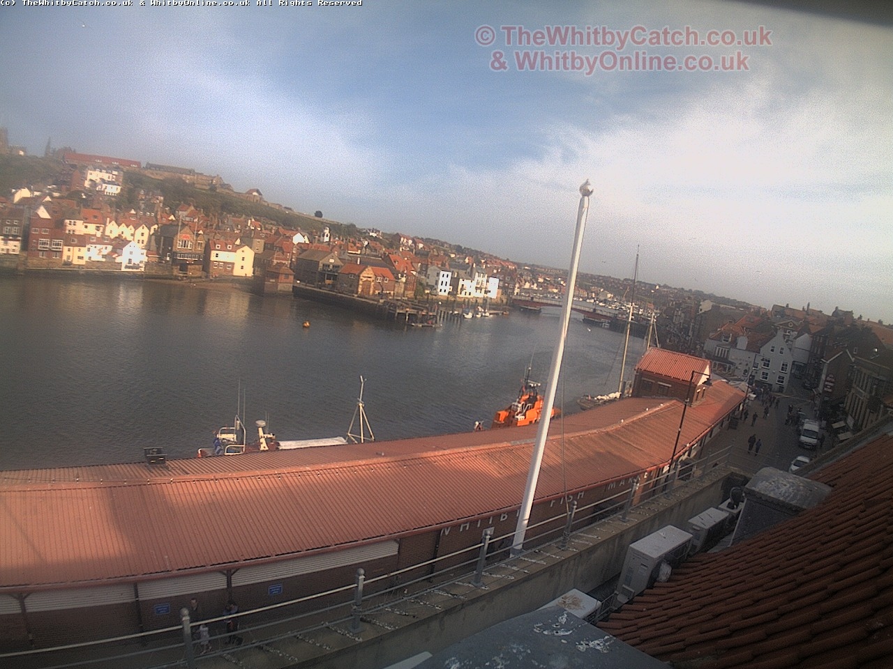 Whitby Sun 30th April 2017 17:09.