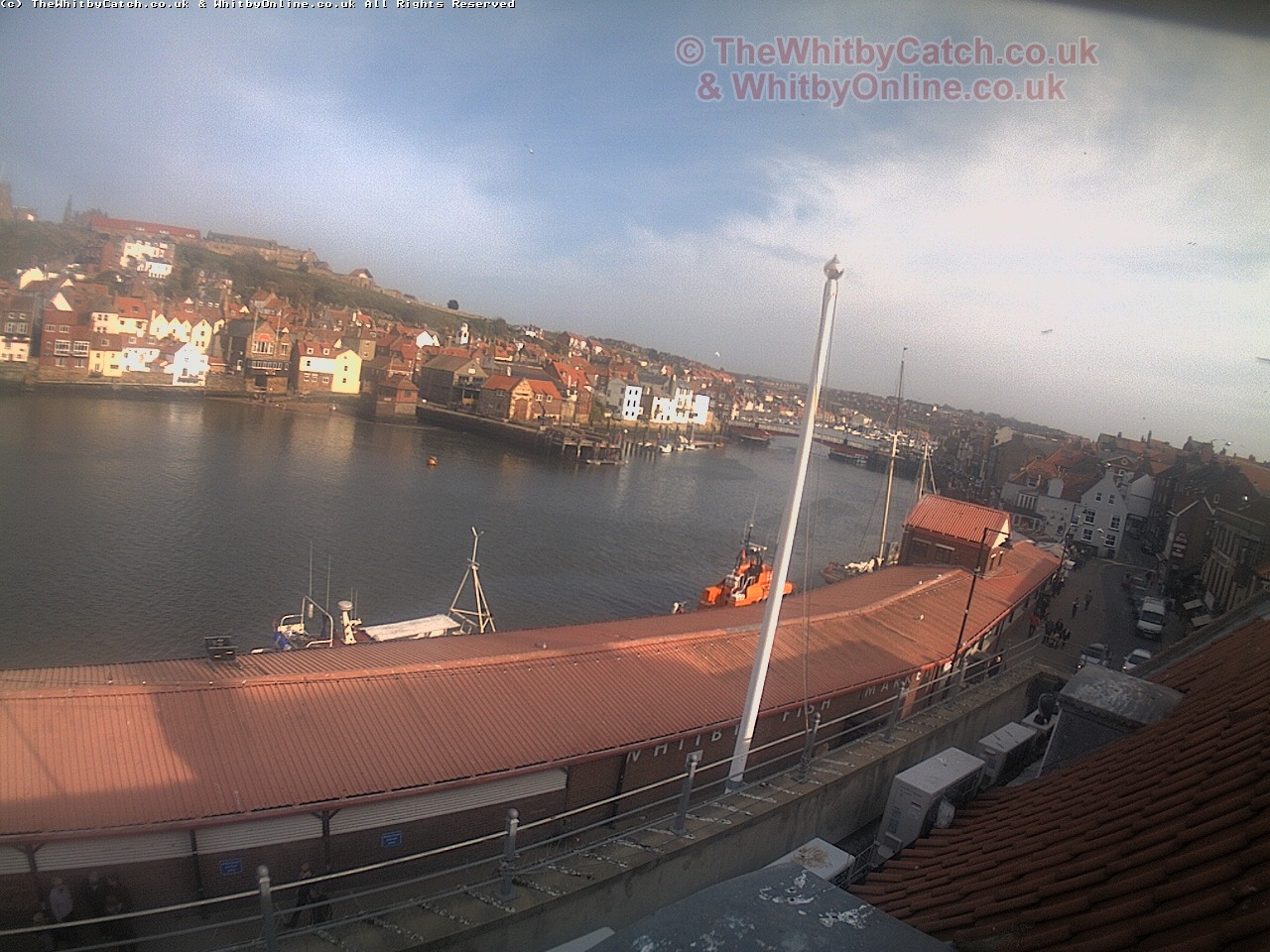 Whitby Sun 30th April 2017 17:11.