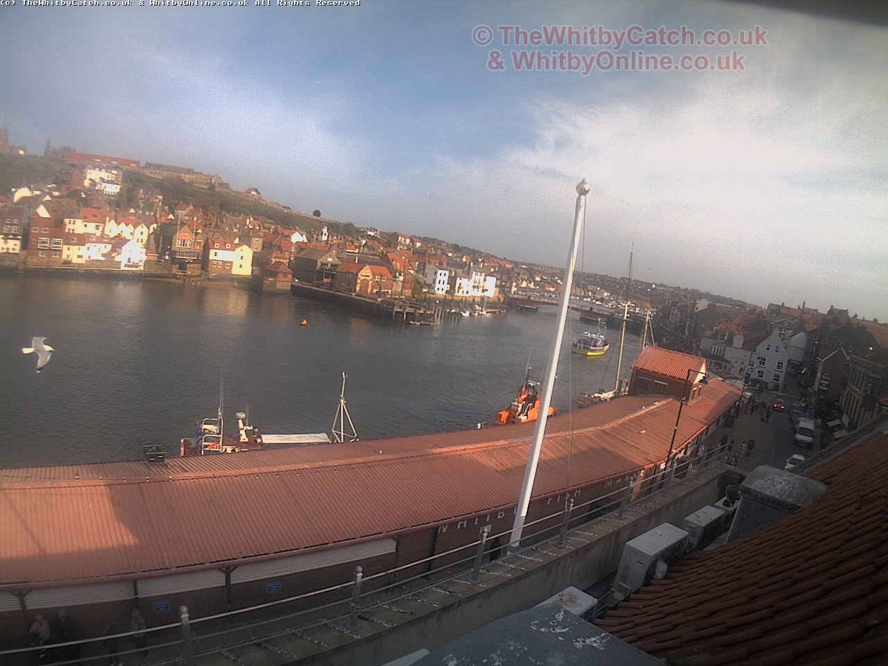 Whitby Sun 30th April 2017 17:12.