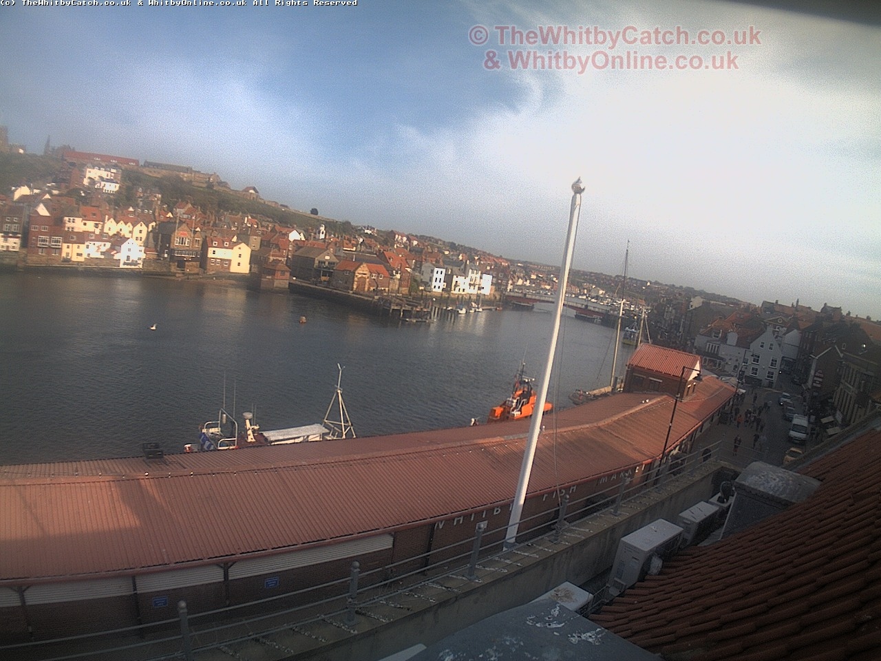 Whitby Sun 30th April 2017 17:19.