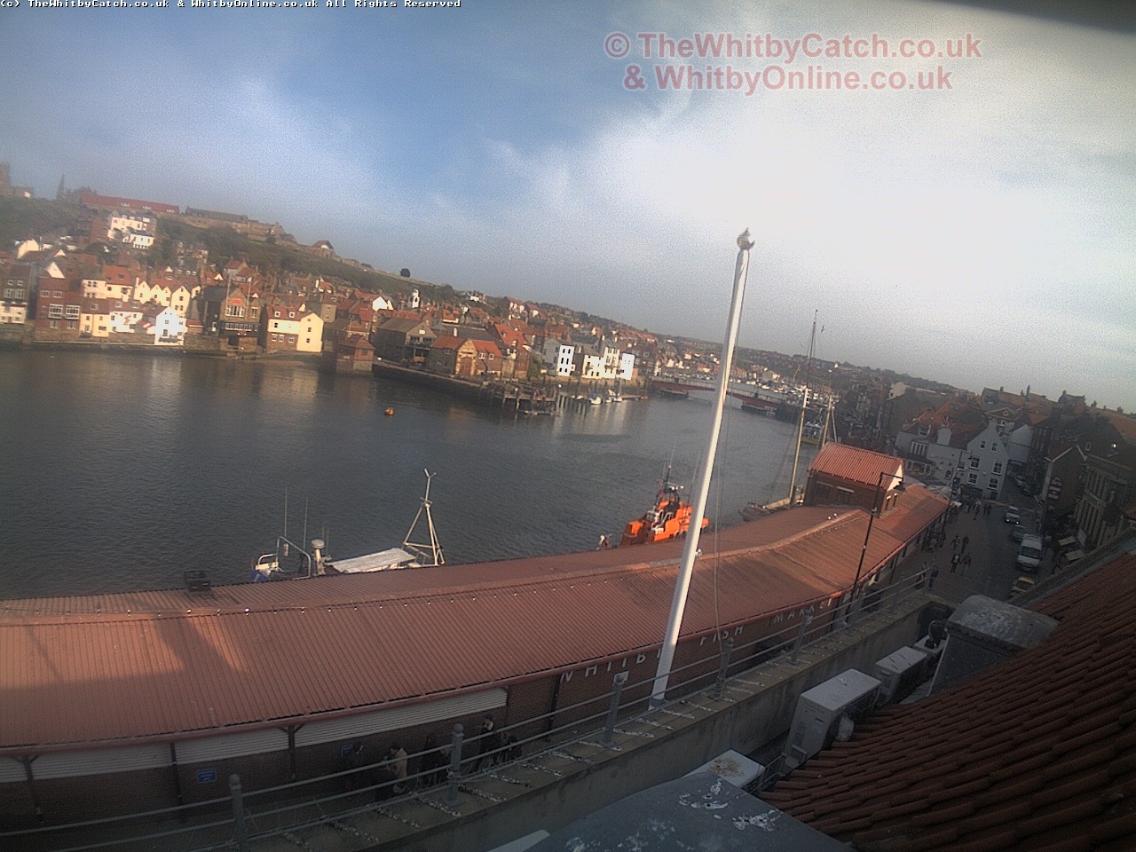 Whitby Sun 30th April 2017 17:22.