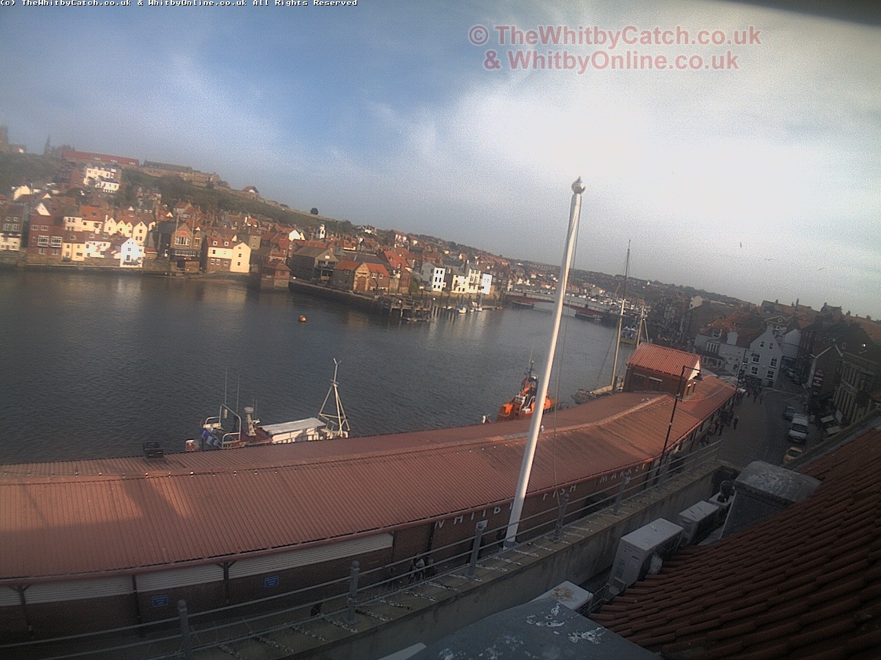 Whitby Sun 30th April 2017 17:23.