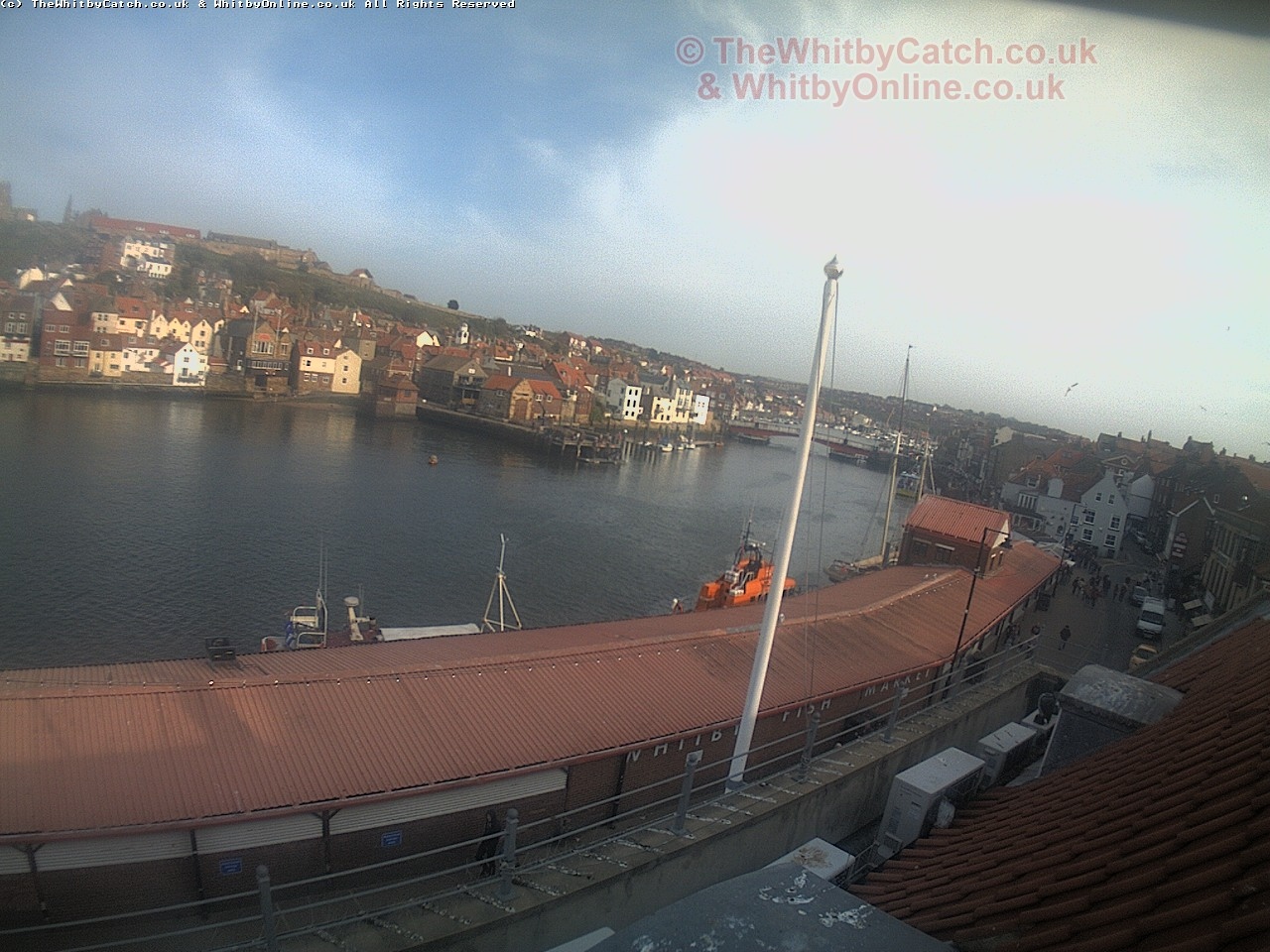 Whitby Sun 30th April 2017 17:24.