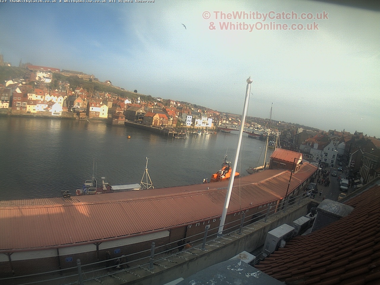 Whitby Sun 30th April 2017 17:36.