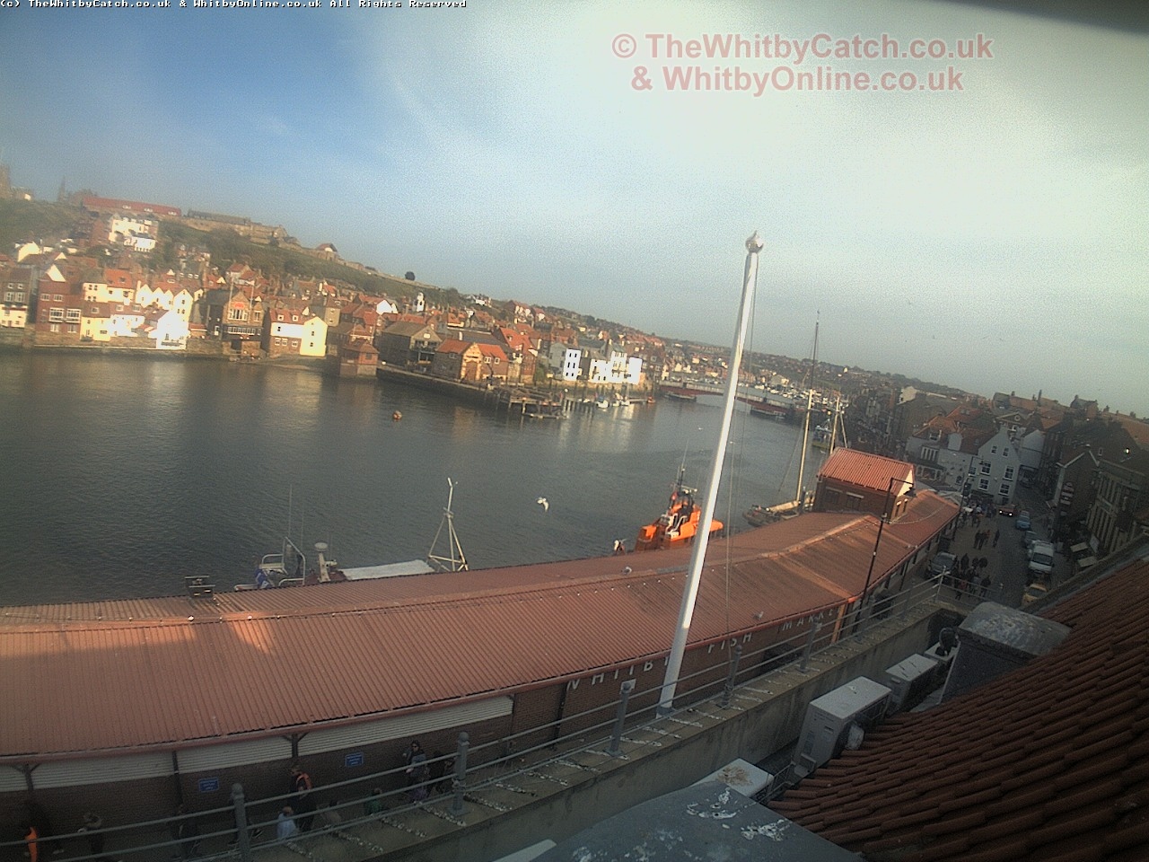 Whitby Sun 30th April 2017 17:37.