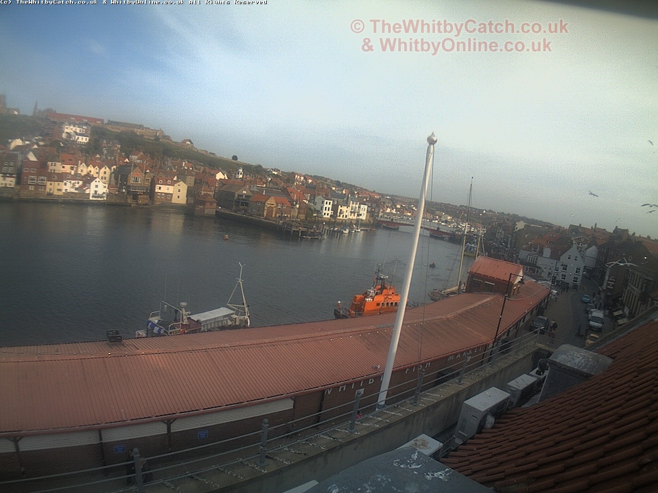 Whitby Sun 30th April 2017 17:43.