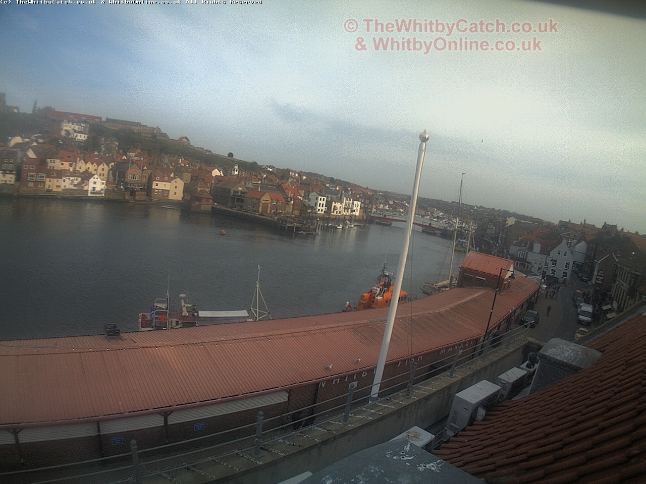 Whitby Sun 30th April 2017 17:48.