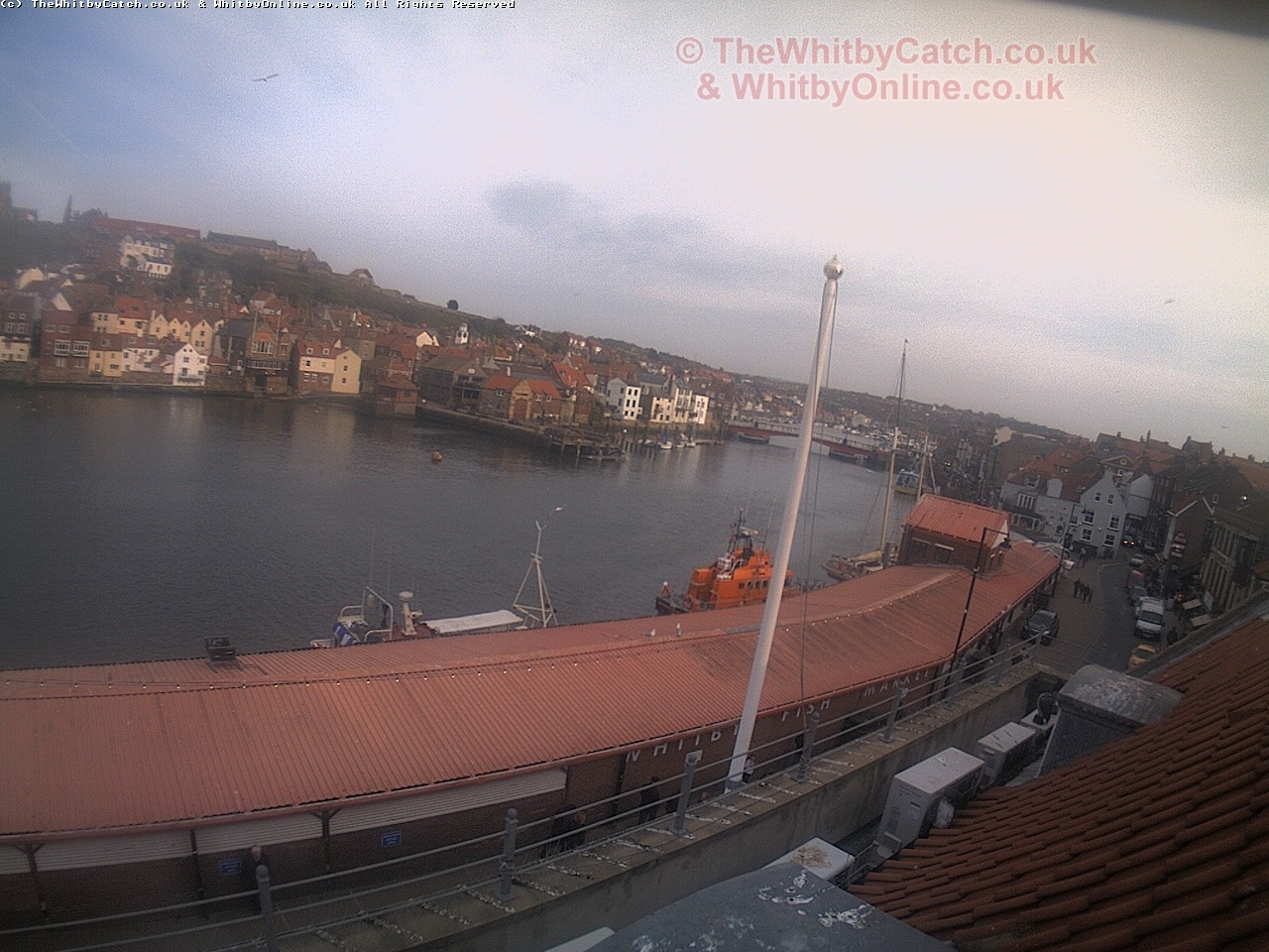 Whitby Sun 30th April 2017 17:53.