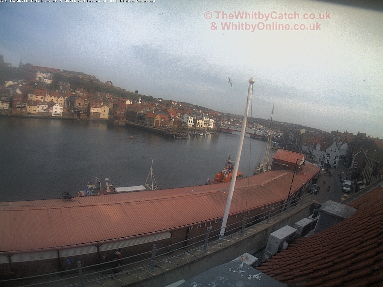 Whitby Sun 30th April 2017 17:57.