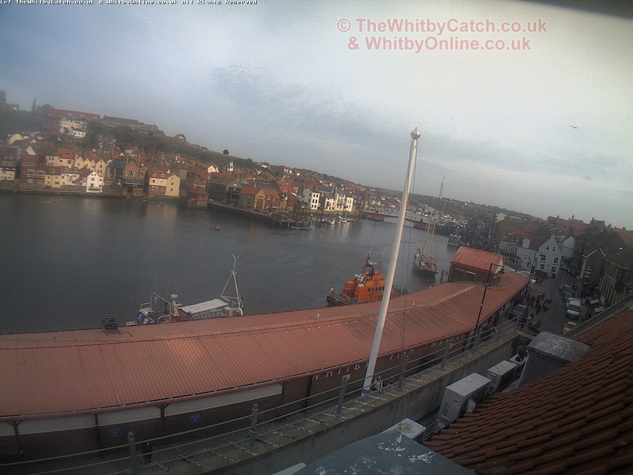 Whitby Sun 30th April 2017 17:58.