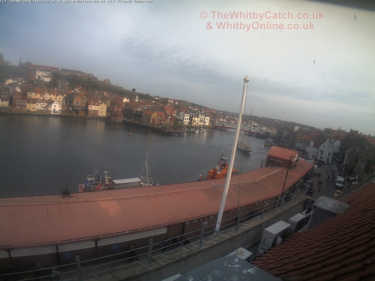 Whitby Sun 30th April 2017 17:59.