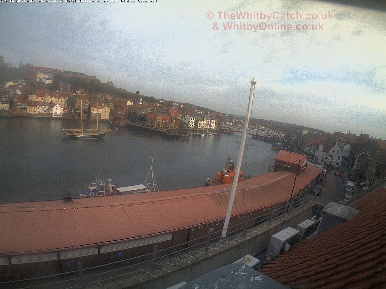 Whitby Sun 30th April 2017 18:15.