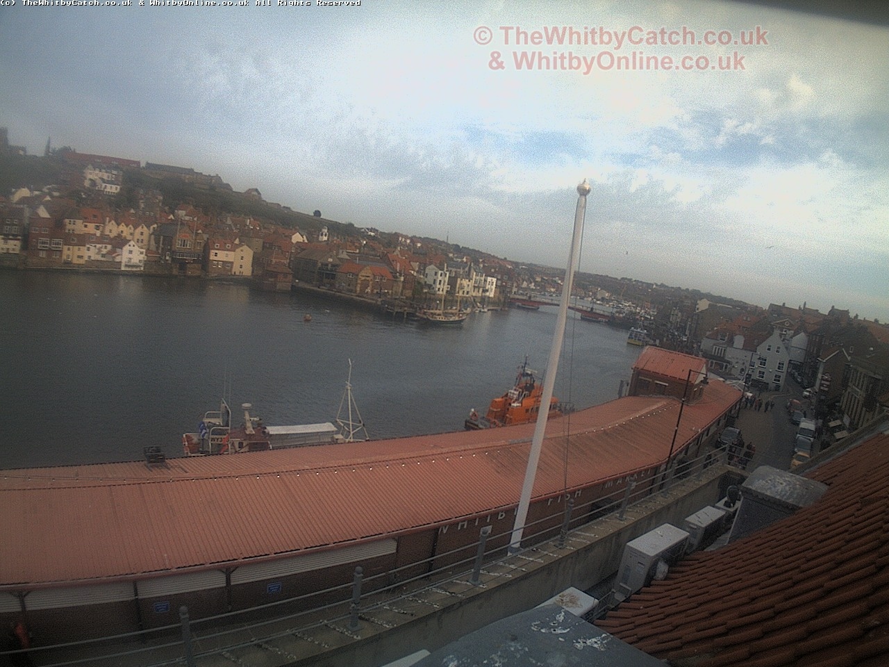 Whitby Sun 30th April 2017 18:22.